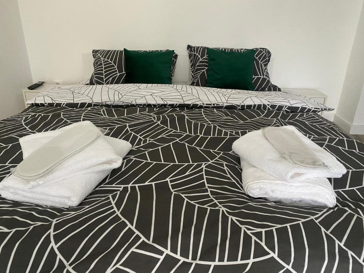L&M Apartment Târgu-Mureş Екстериор снимка